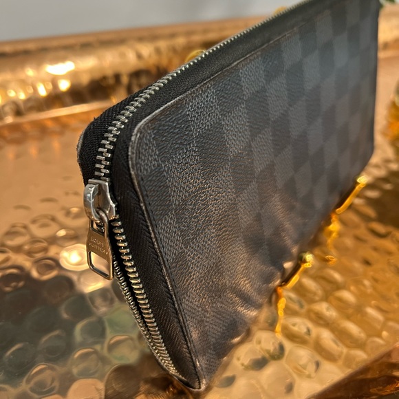 💯 Authentic LOUIS VUITTON Damier Graphite Zippy Organizer Long Wallet - Picture 3 of 6